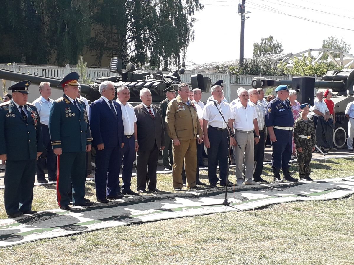 Торжественное открытие памятника генералу Василию Маргелову