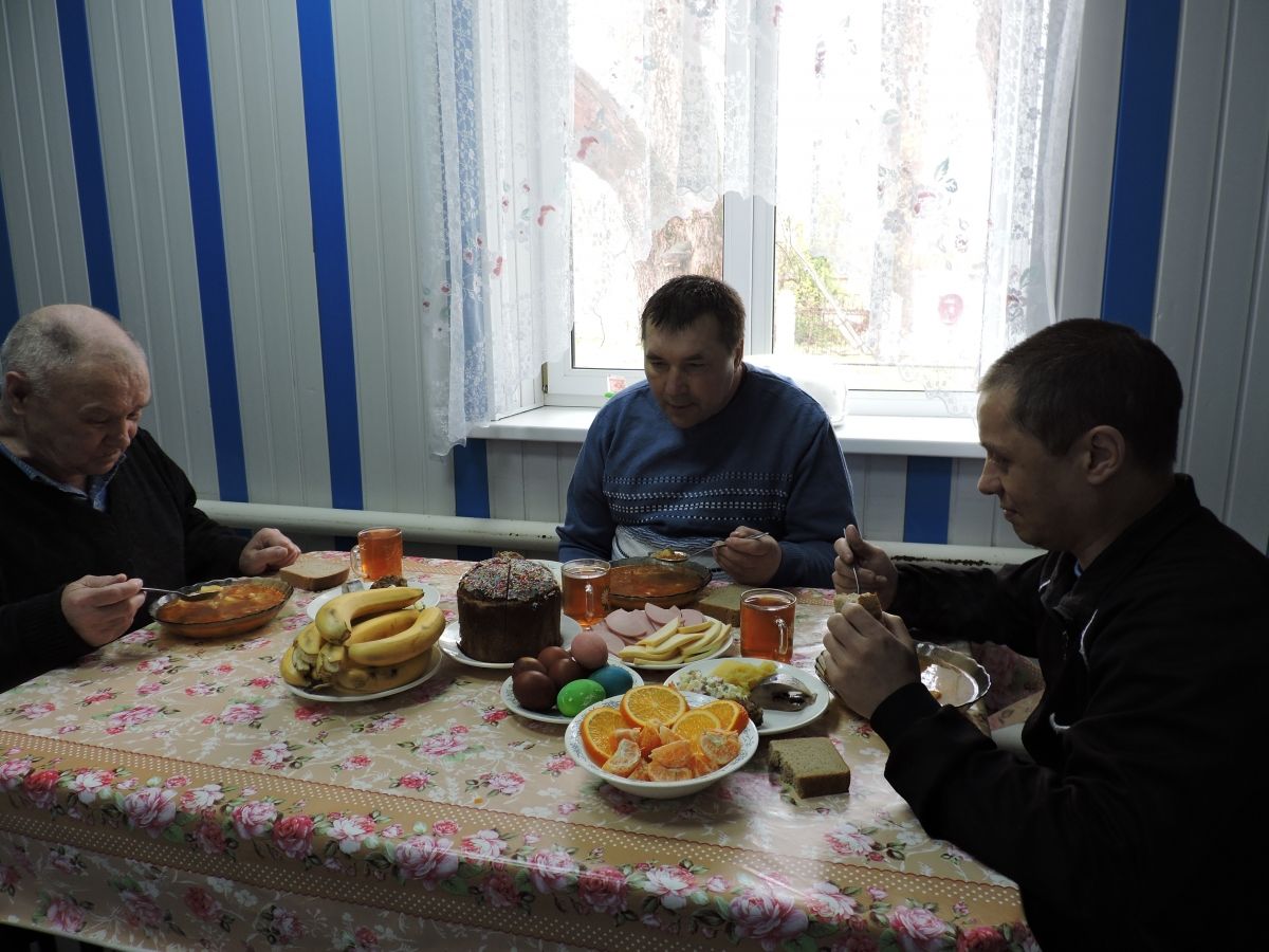 Празднование Пасхи в Новочадовском филиале ГБСУСОССЗН РМ «Заречный дом-интернат для престарелых и инвалидов»