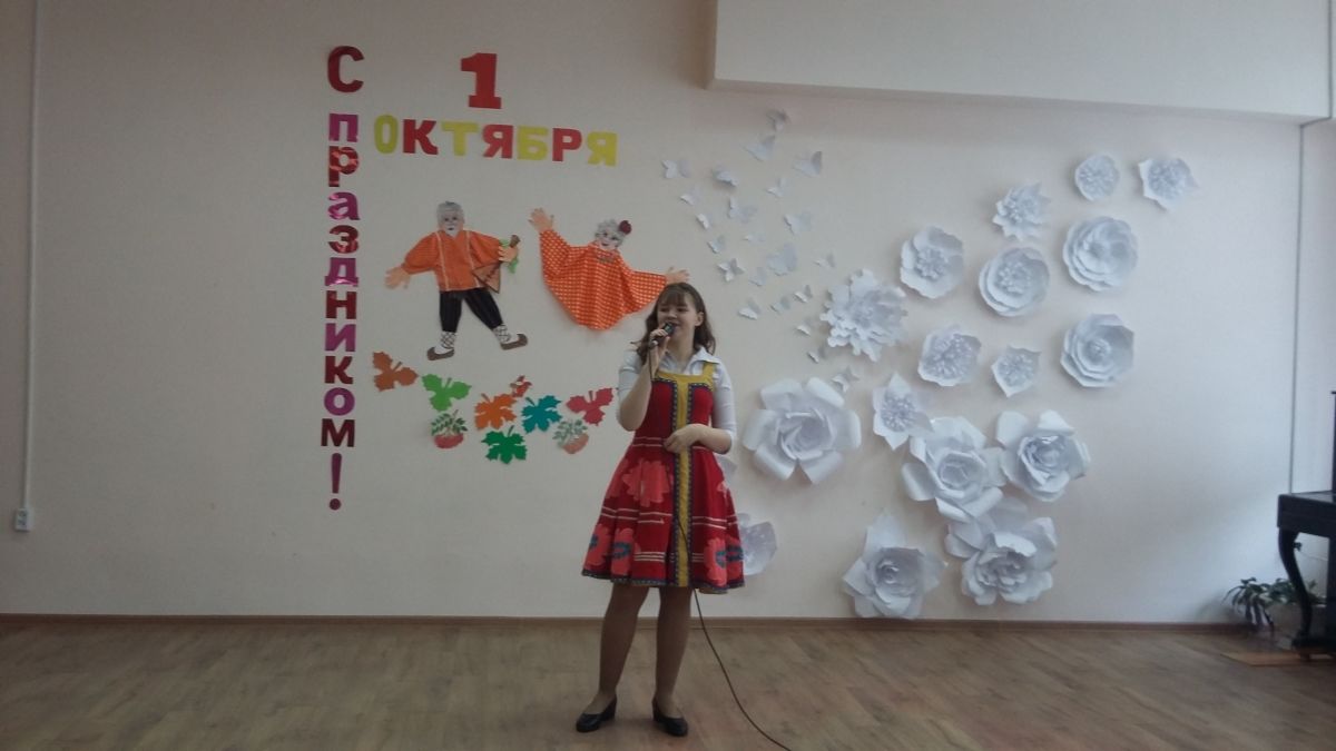 Поздравляет МБОУ «Шугуровская средняя общеобразовательная школа»