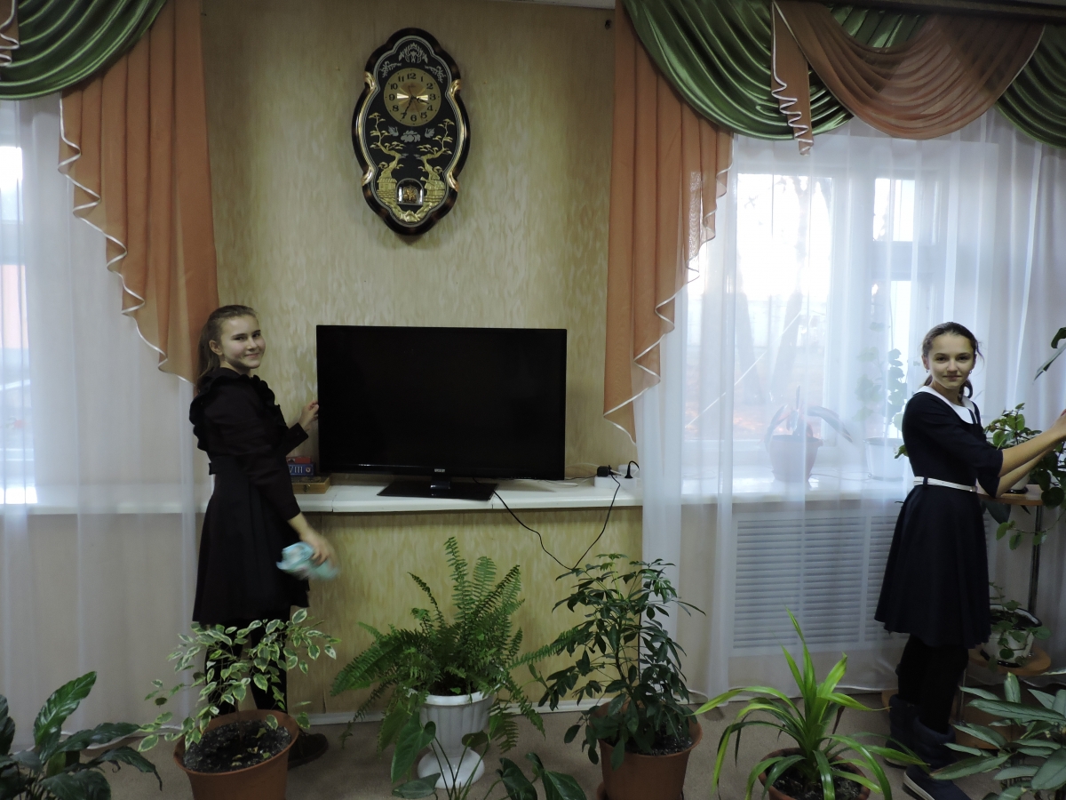 Встреча получателей социальных услуг Новочадовского филиала ГБСУСОССЗН РМ «Заречный дом-интернат для престарелых и инвалидов» с волонтерами