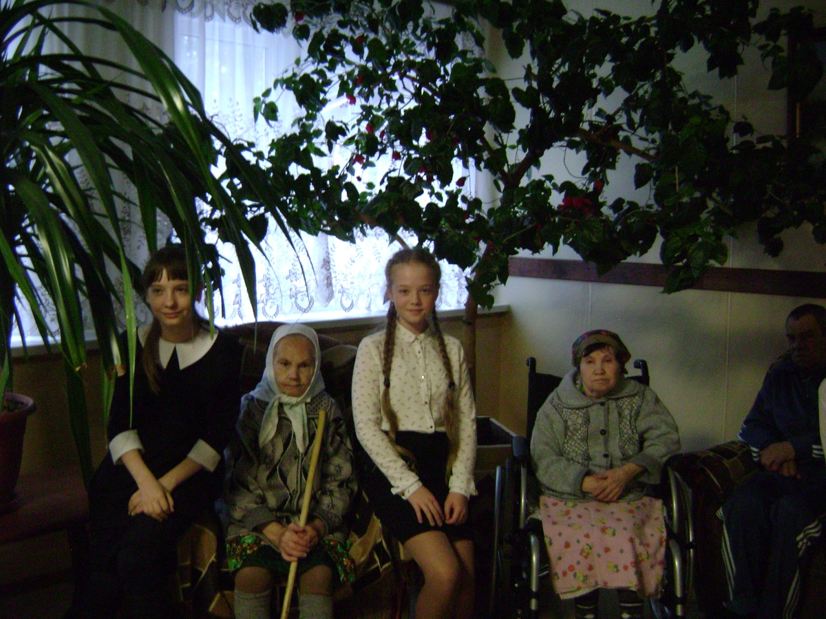 «Мы славим наших матерей» праздничный концерт в Старошайговском филиале ГБСУ СОССЗН РМ «Заречный дом-интернат для престарелых и инвалидов»