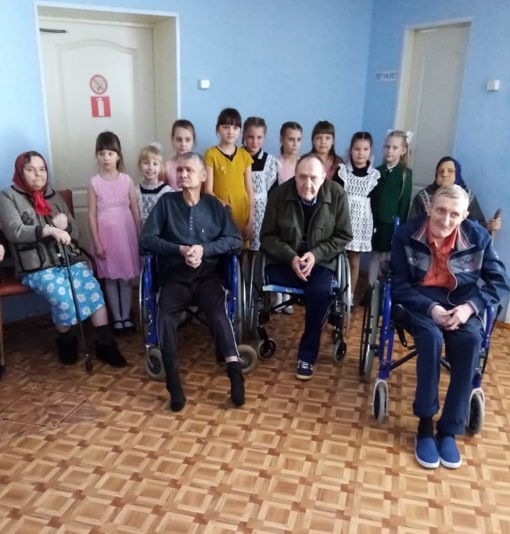 В ГБСУСОССЗН РМ «Заречный дом-интернат для престарелых и инвалидов» состоялся праздничный концерт «Весенняя фантазия»