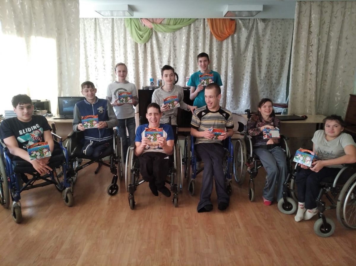 Новогодние подарки детям от сотрудников Верховного суда Республики Мордовия