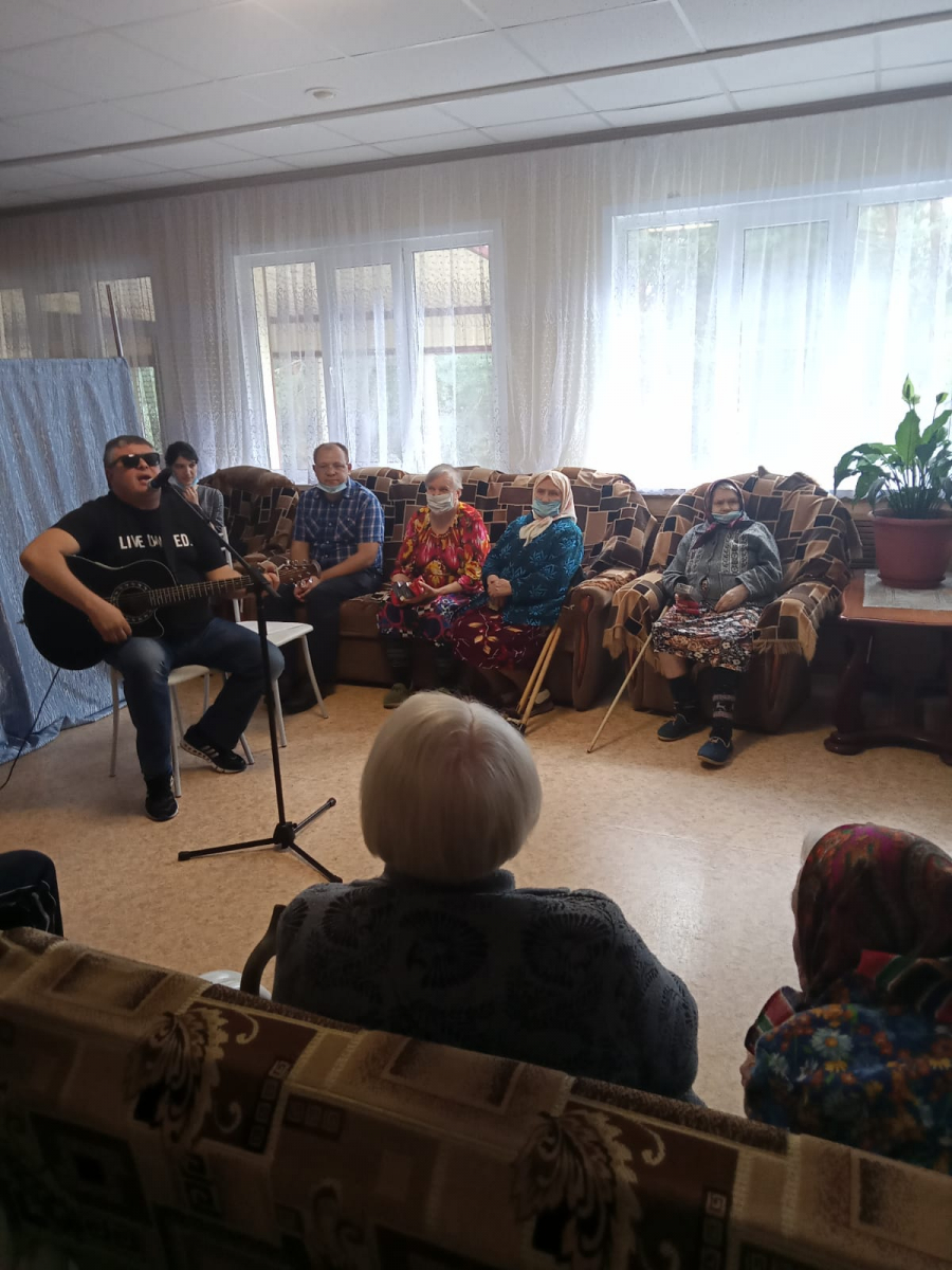 Посещение Старошайговского филиала ГБСУ СОССЗН РМ «Заречный дом-интернат для престарелых и инвалидов» группой молодежи евангельских христиан