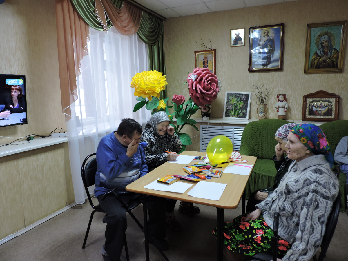 Конкурсная программа «Пожилые озорные» в Новочадовском филиале ГБСУСОССЗН РМ «Заречный дом-интернат для престарелых и инвалидов»