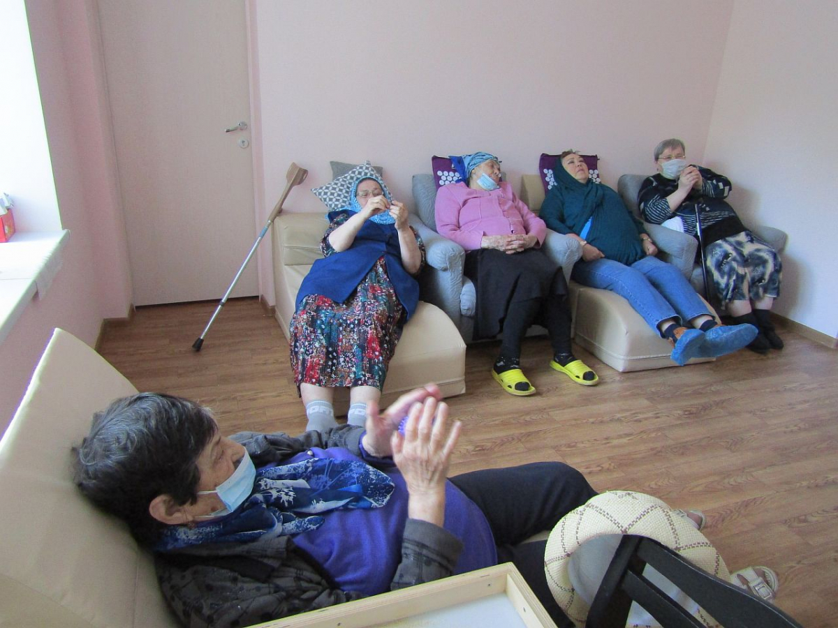 «Спокойствие, только спокойствие…»: сенсорная комната в отделении дневного пребывания пенсионеров и инвалидов