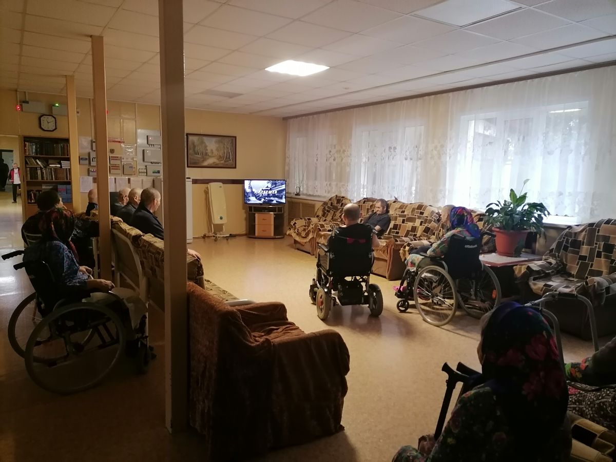 Кинотерапия в Старошайговском филиале ГБСУСОССЗН РМ «Заречный дом-интернат для престарелых и инвалидов»