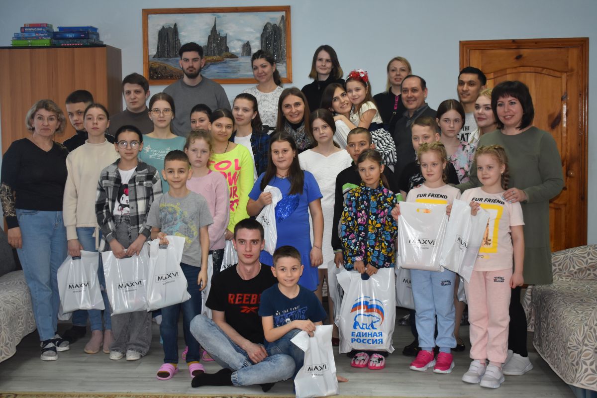 Благотворительное сообщество «Добро-13» с мастер-классами для воспитанников ГКУСО РМ «Ельниковский СРЦН»