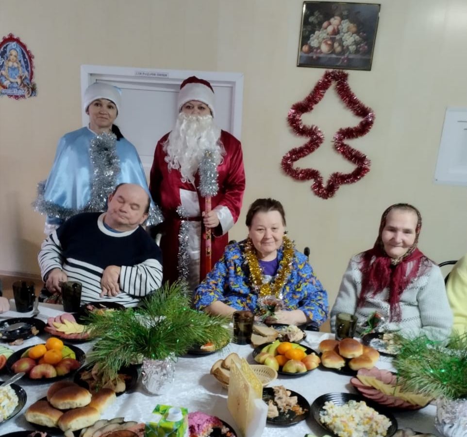 Новый год в Старошайговском филиале ГБСУ СОССЗН РМ «Заречный дом-интернат для престарелых и инвалидов»