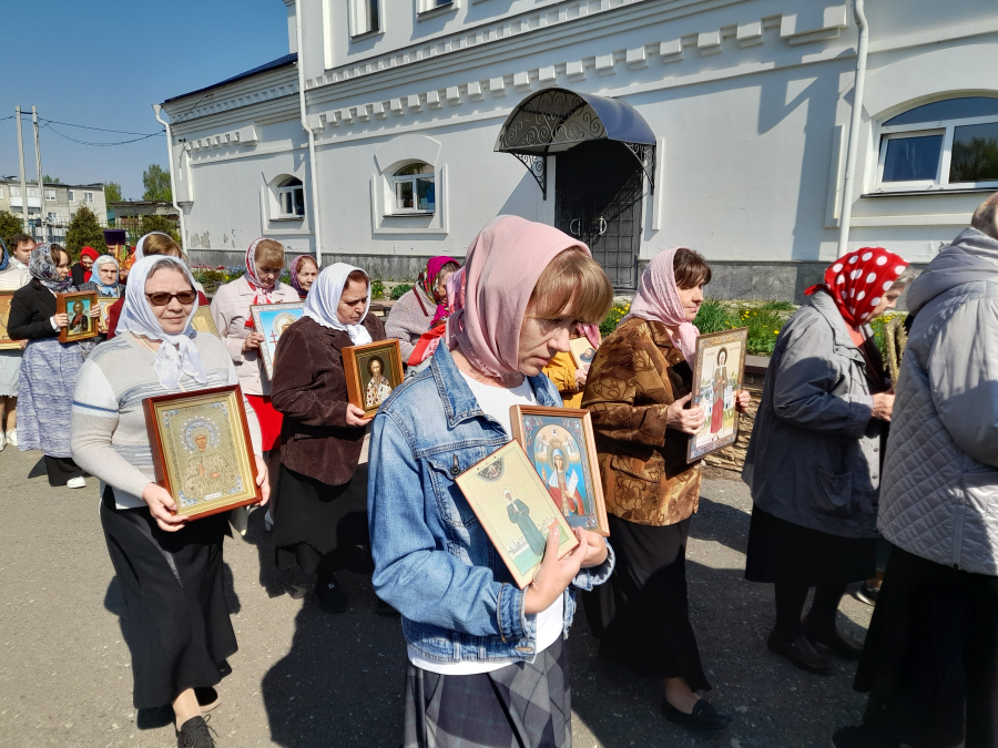 Христос Воскресе! Звучит ежедневно на пасхальной неделе Христос Воскресе! Звучит ежедневно на пасхальной неделе