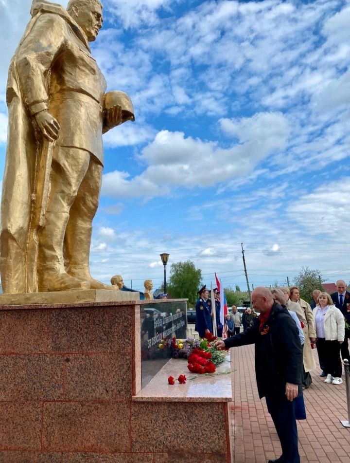 В Торбеевском районе прошли праздничные мероприятия в честь 80-летия Великой Победы В Торбеевском районе прошли праздничные мероприятия в честь 80-летия Великой Победы