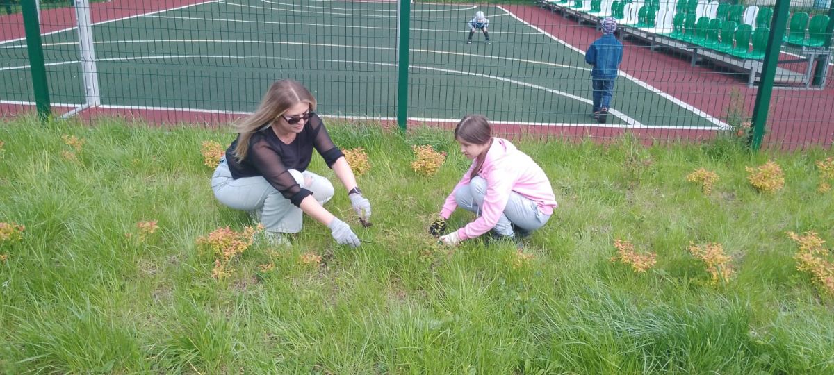 Воспитанники приюта "Надежда" совместили приятное с полезным Воспитанники приюта "Надежда" совместили приятное с полезным