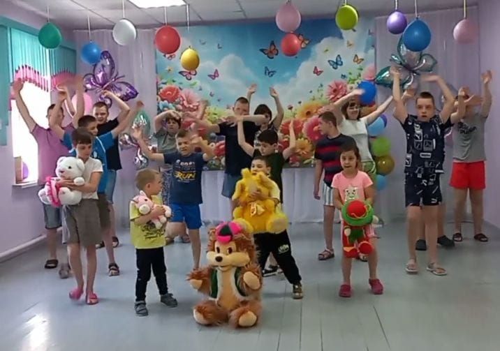 Флешмоб "Планета детства" Флешмоб "Планета детства"