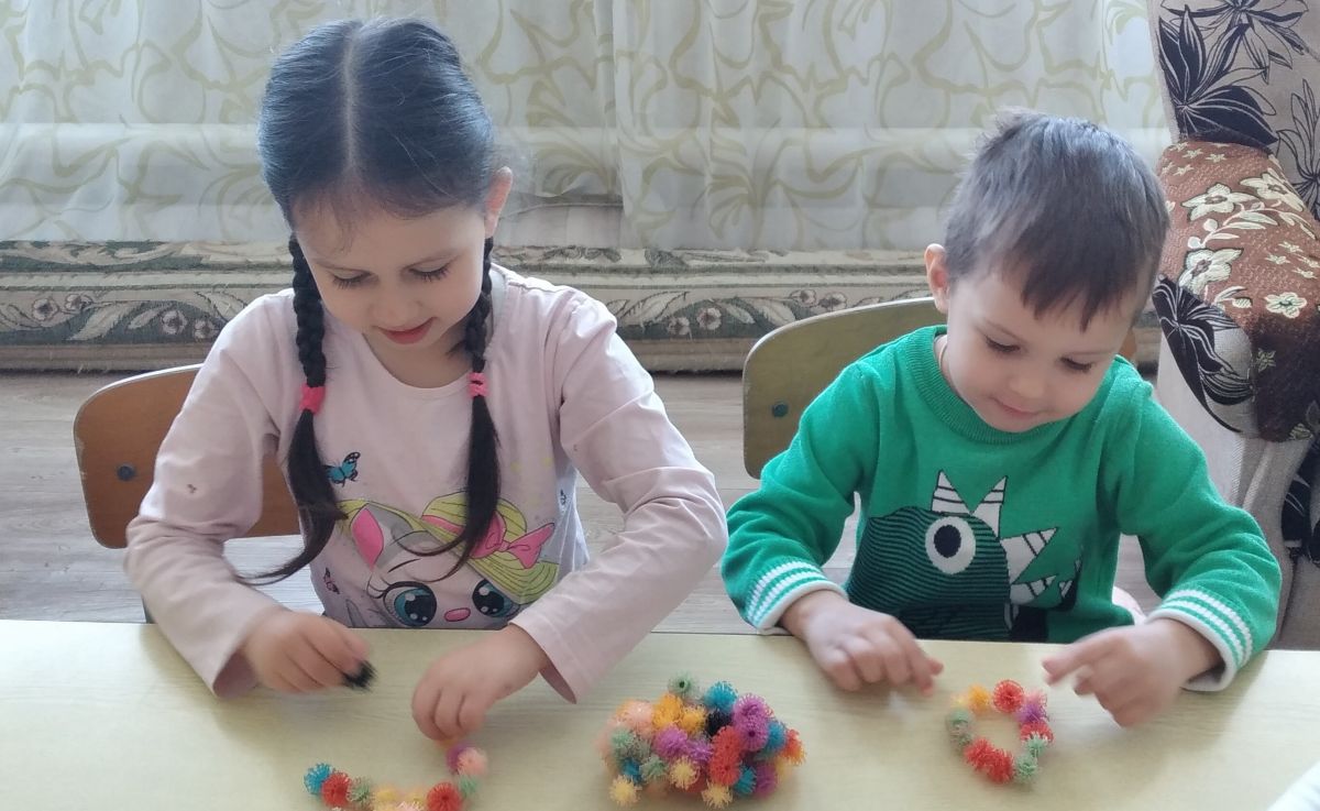 Разноцветные бусы Разноцветные бусы