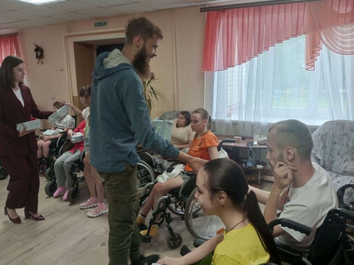 Сегодня, 20 июня к нам в гости приезжали представители "Больше Чем Спорт" совместно с руководителями "Тенты Поволжья"