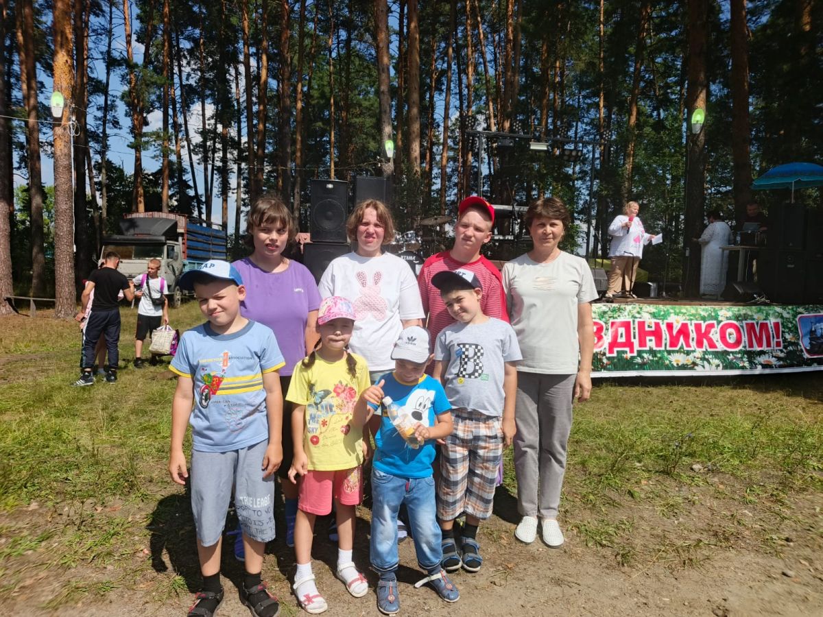 День поселка