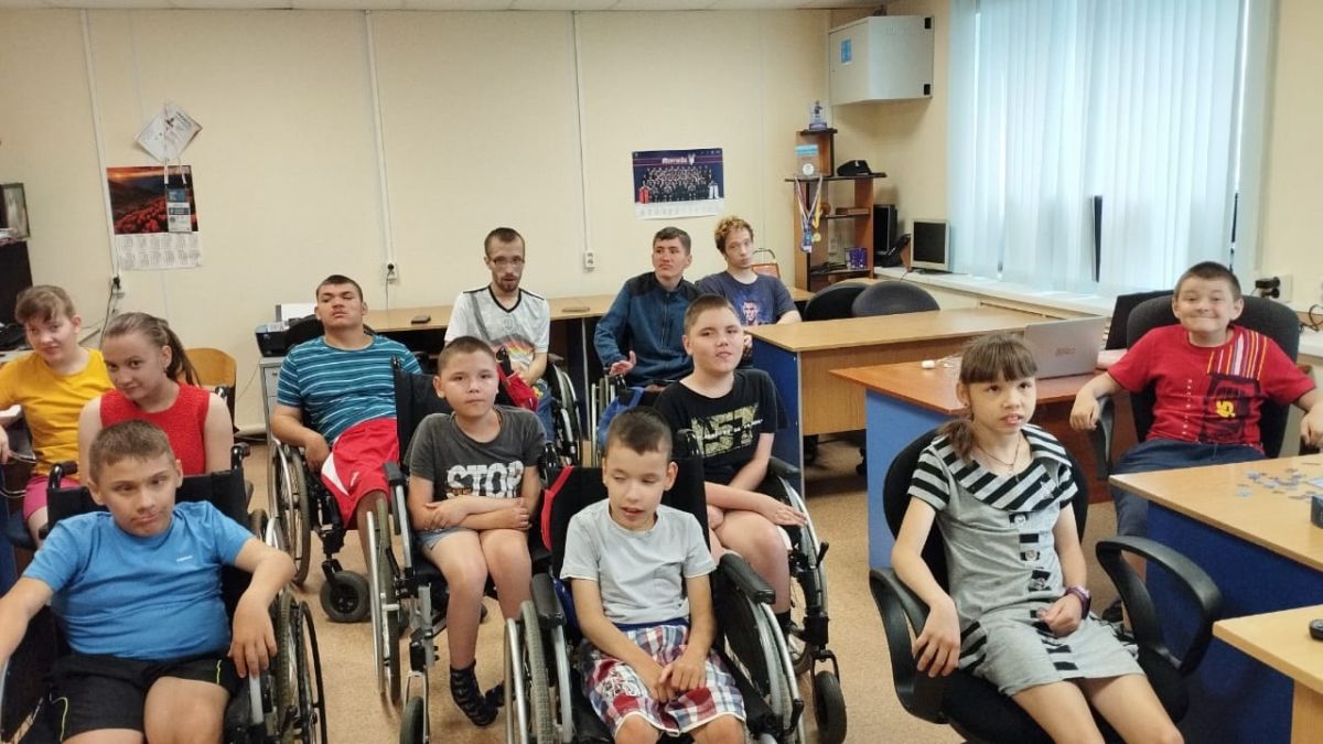 Проведена беседа с элементами презентации о вредных привычках Проведена беседа с элементами презентации о вредных привычках