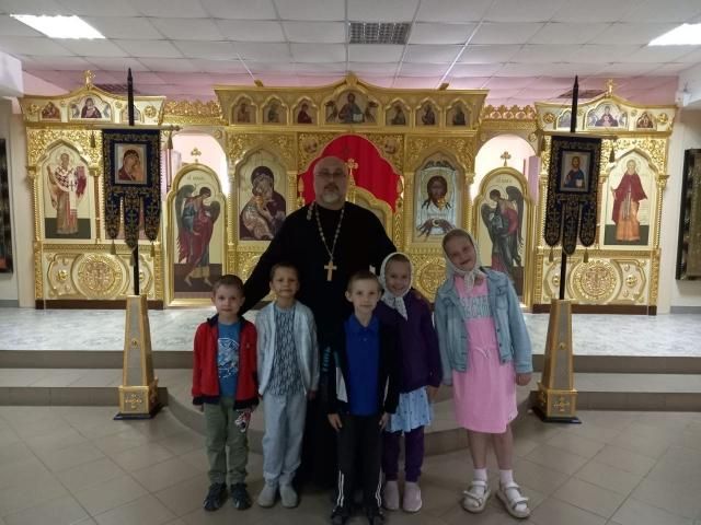 Экскурсия в Храм Казанской иконы Божией Матери Экскурсия в Храм Казанской иконы Божией Матери
