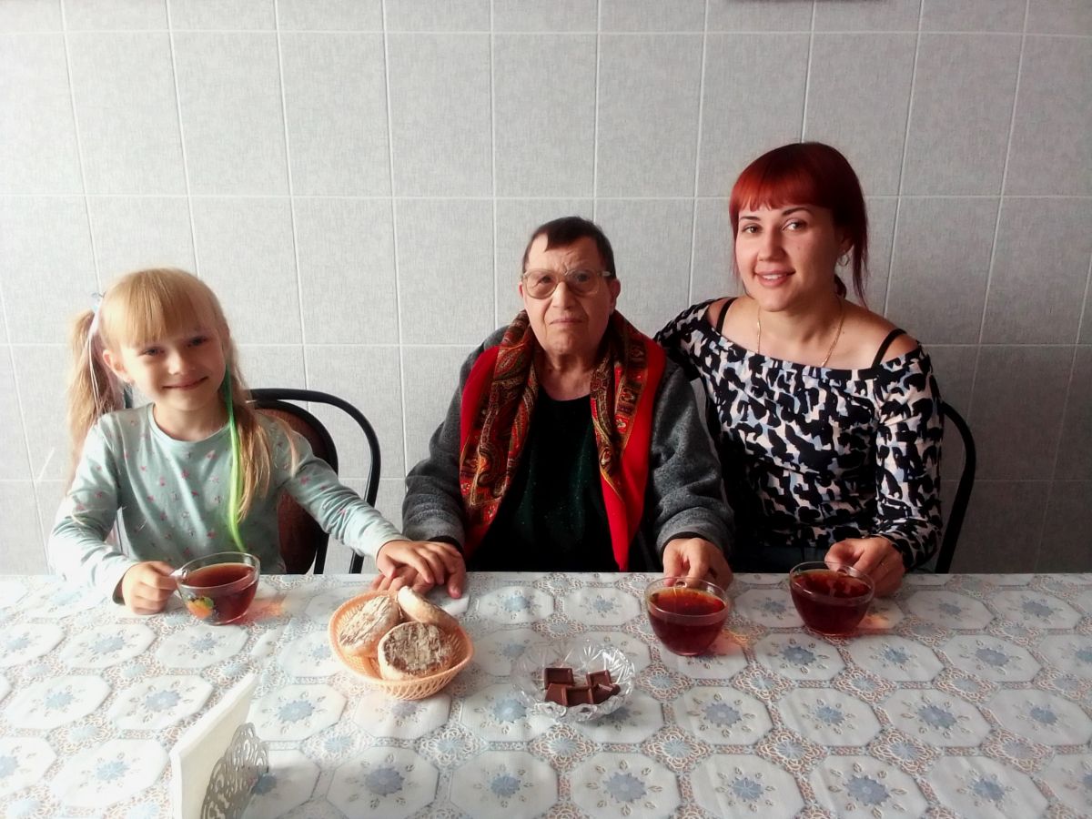 В гости к прабабушке В гости к прабабушке