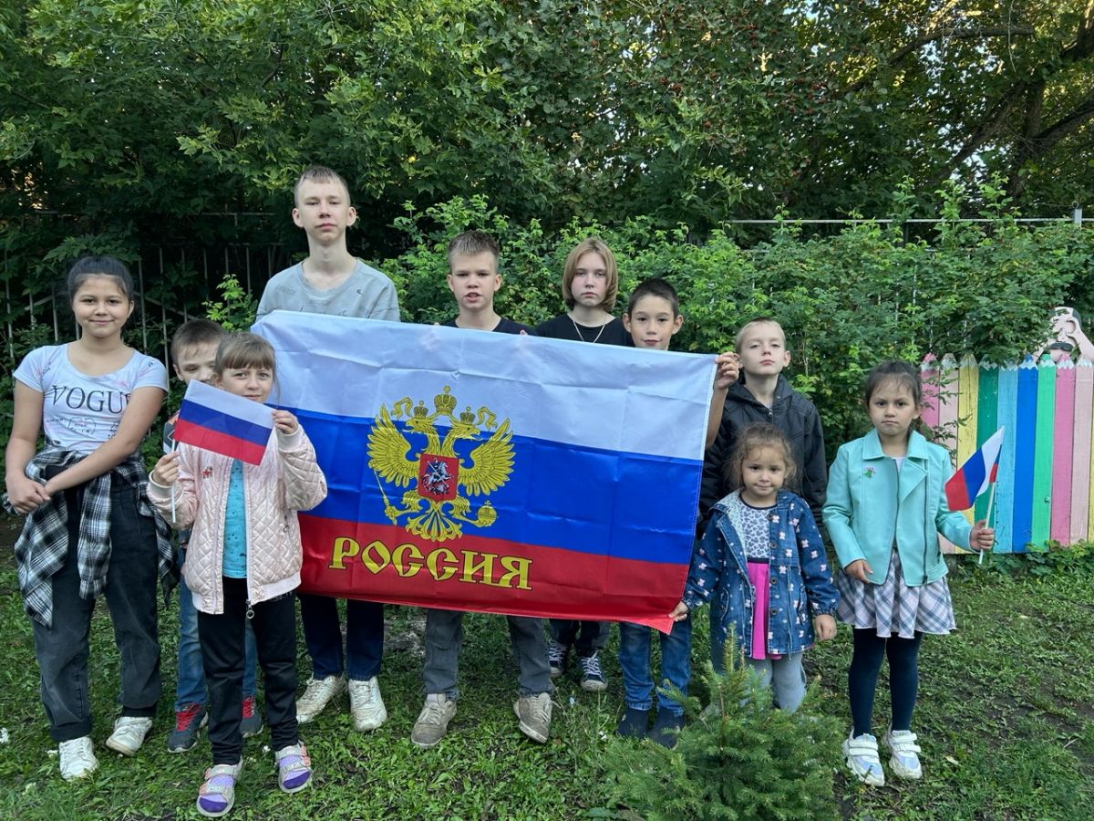 Три главных цвета Родины моей Три главных цвета Родины моей