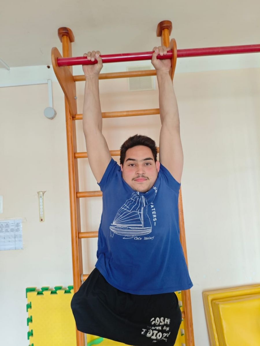 Усов Кирилл в кабинете ЛФК