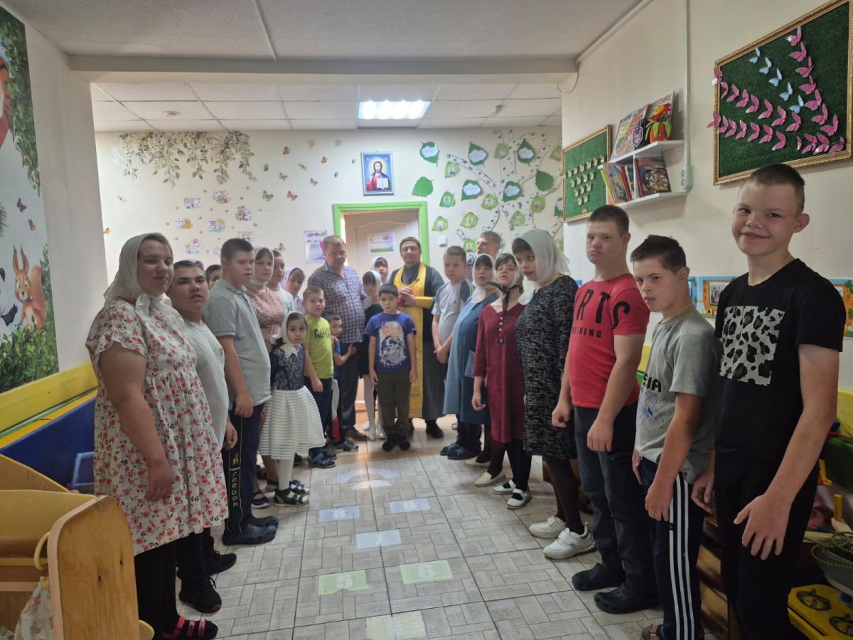 Причастие детей Причастие детей