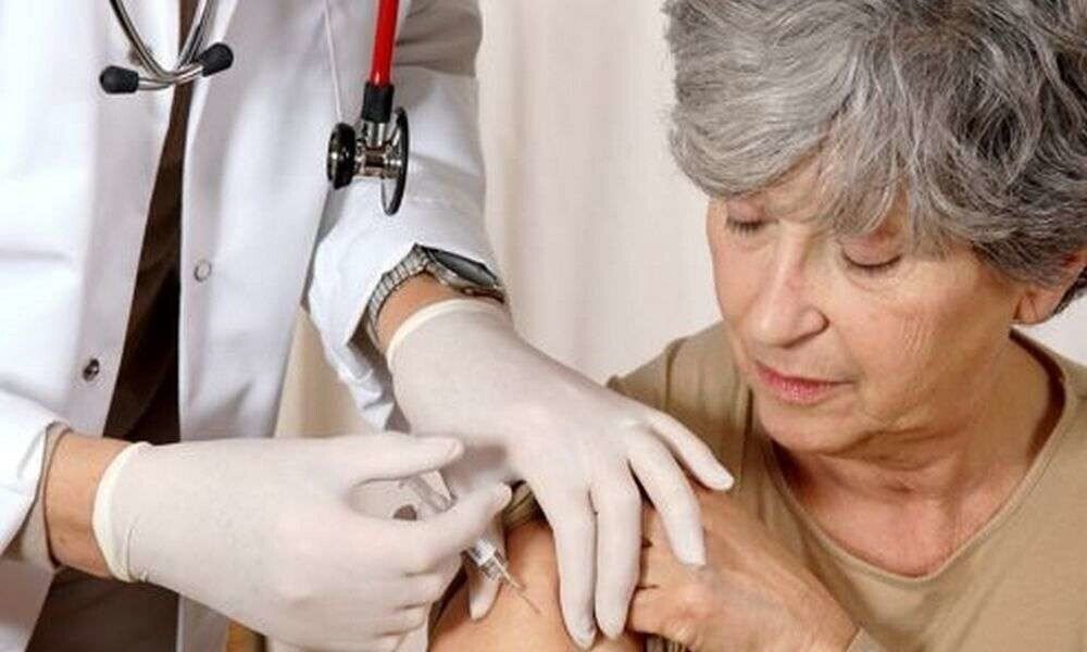 Доставка граждан старше 65 лет в  медицинское учреждение