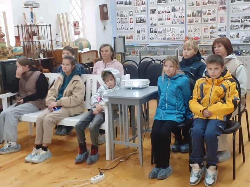 Исторический урок «Одна страна, одна семья, одна Россия»