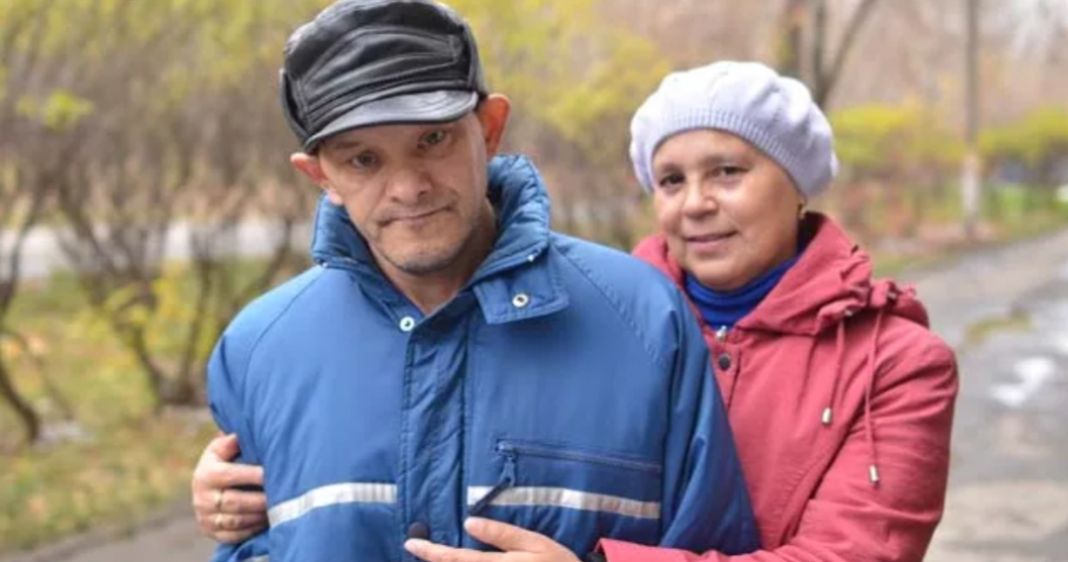 Кто может распоряжаться имуществом совершеннолетнего недееспособного гражданина? Кто может распоряжаться имуществом совершеннолетнего недееспособного гражданина?