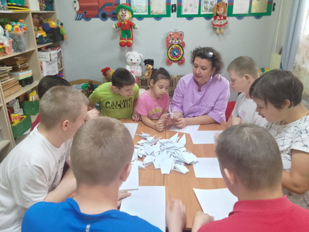 Изготовление журавликов техникой оригами Изготовление журавликов техникой оригами