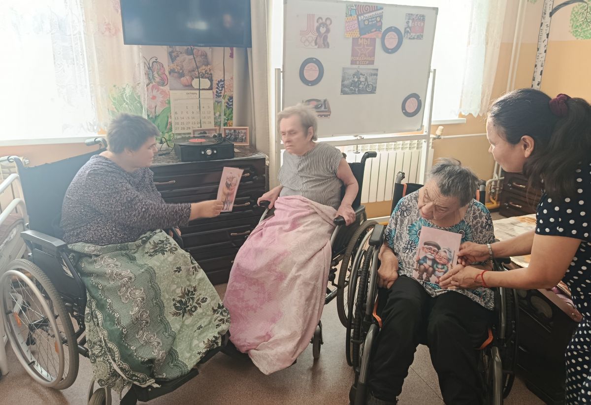 Ретро-дискотека на виниловых пластинках «Хиты нашей молодости»