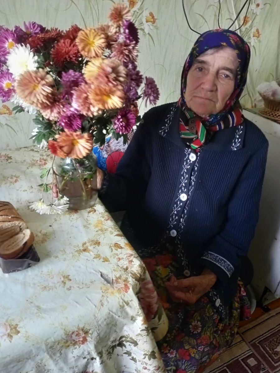 85 лет — это огромное богатство, которое выпало в жизни не всем!  Все, что было, все, что есть и что будет — все ценно и неповторимо!