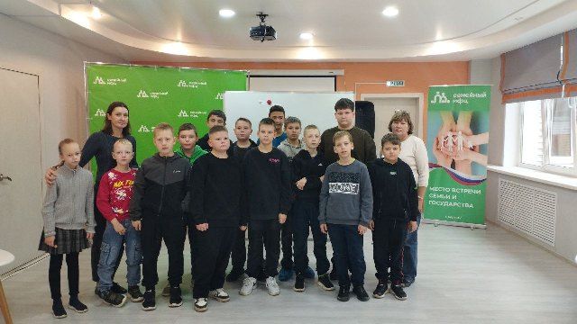 Игра собирает друзей Игра собирает друзей