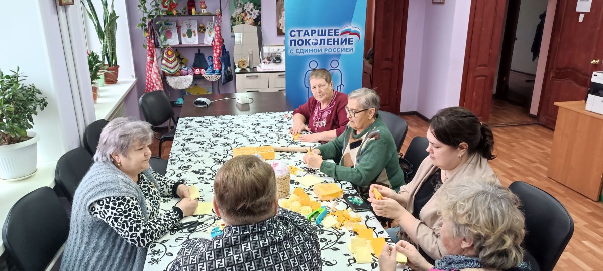 Мастер-класс по изготовлению цветов  из салфеток