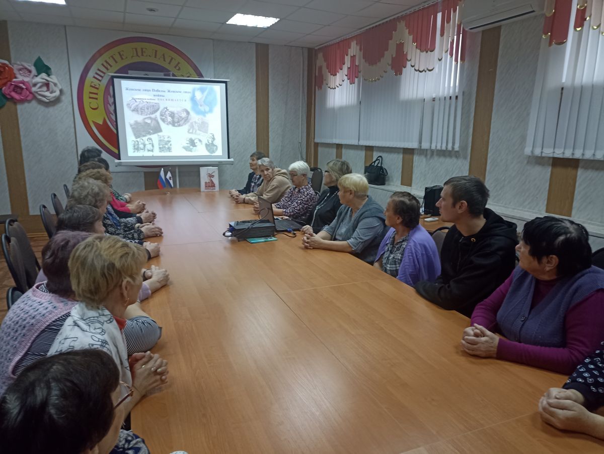 Женское лицо Победы