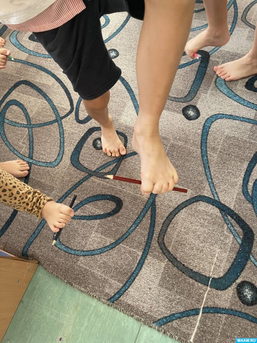 Зарядка для стоп