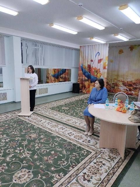 Информационно-просветительская беседа с родителями и сотрудниками МАДОУ "Детский сад №82 комбинированного вида"