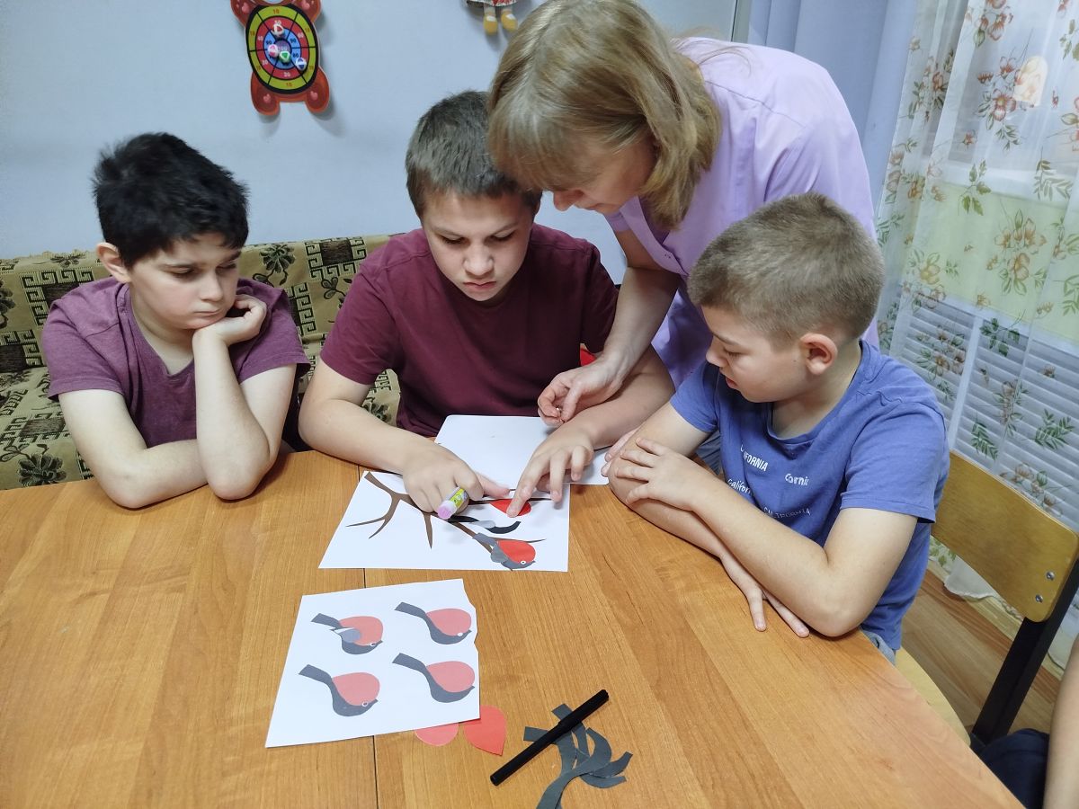 «Снегири на ветках» аппликация