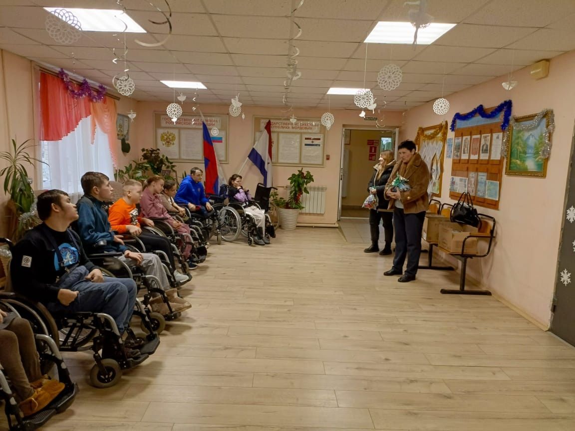 Сегодня к ребятам приезжала представить Верховного суда Республики Мордовии