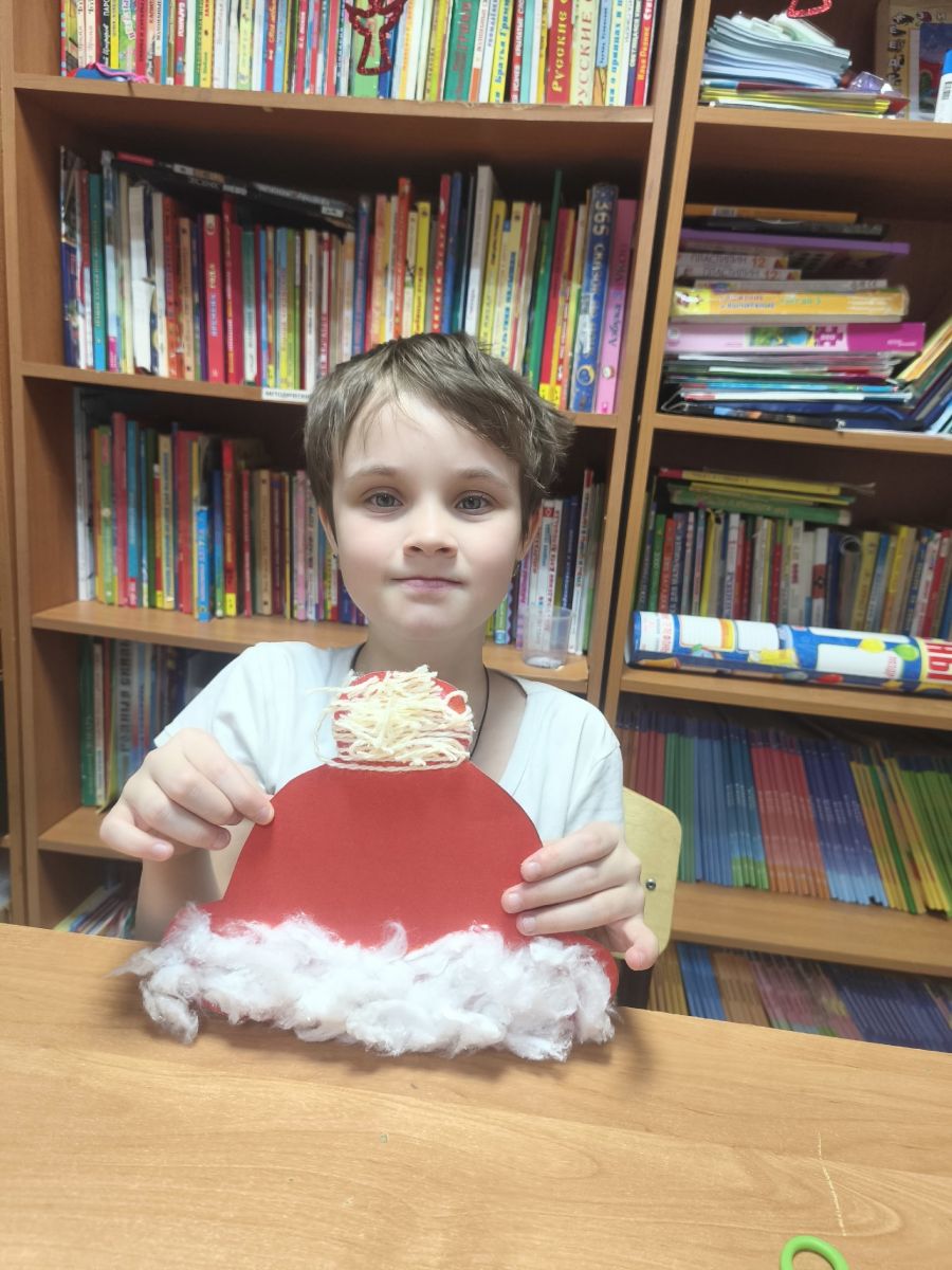 Поделка зимняя шапочка