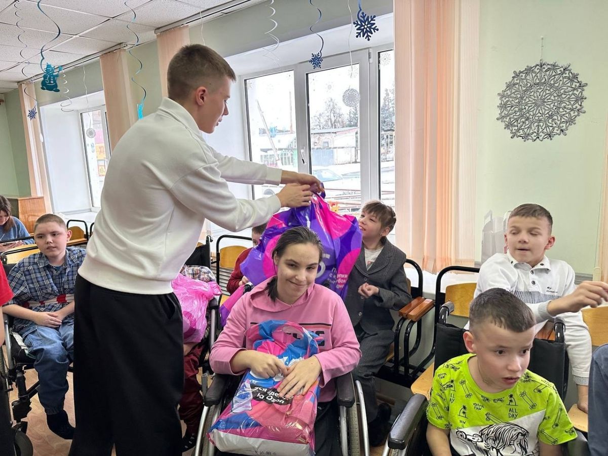 Добрые сердца встретились в Темниковском детском доме интернате!