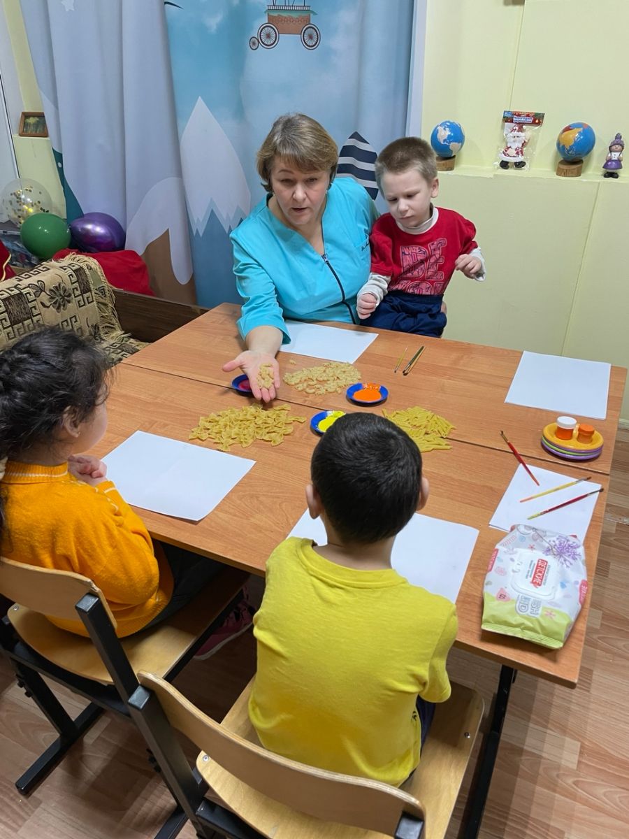 &laquo;Рисуем макаронами&raquo; (нетрадиционные техники рисования)