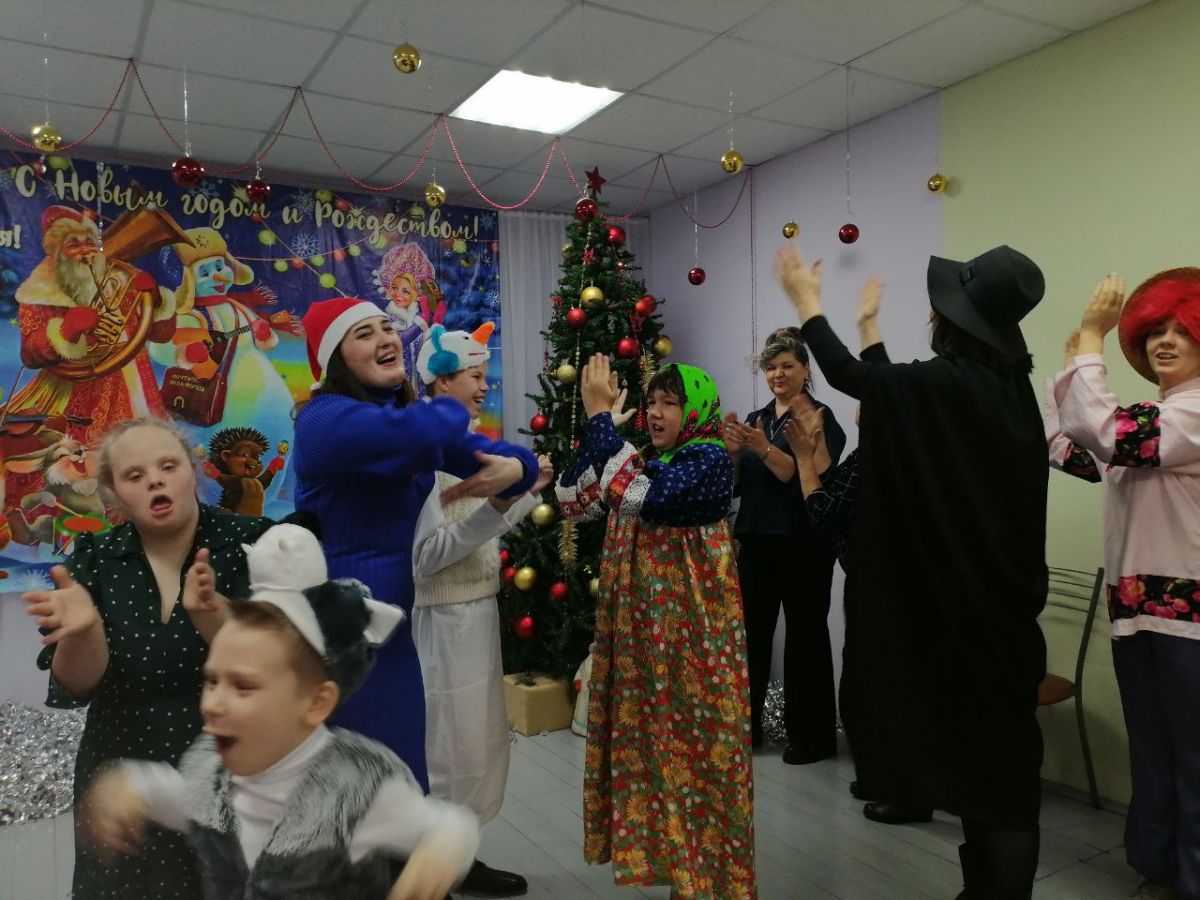 В первые дни Нового года к нам в гости приехали работники Российского федерального ядерного центра из г.Саров