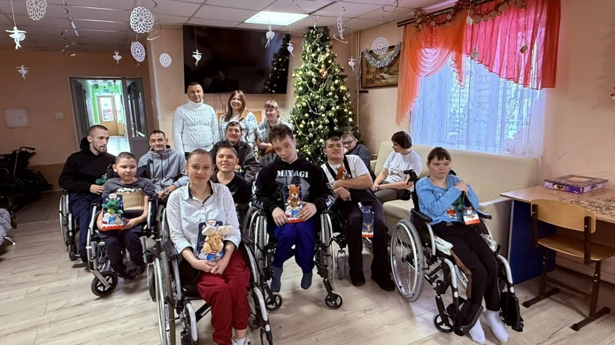 Благодарим Баландова Александра за оказанную помощь нашему детскому дому и нашим детям!