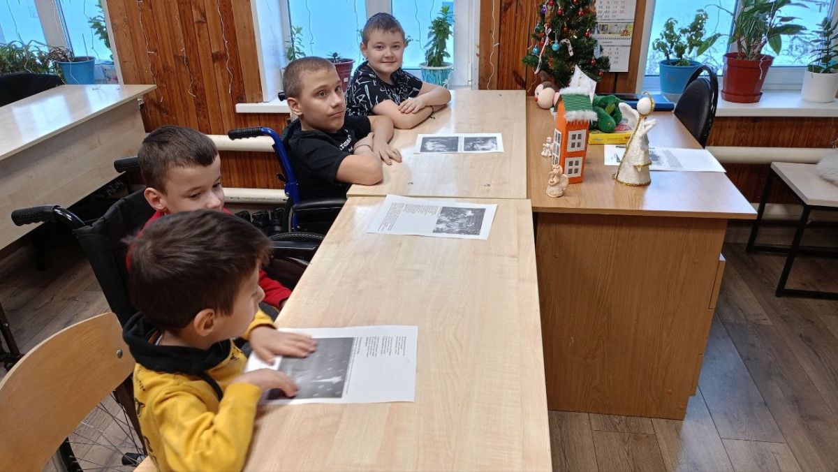 Утро с рождественским светом