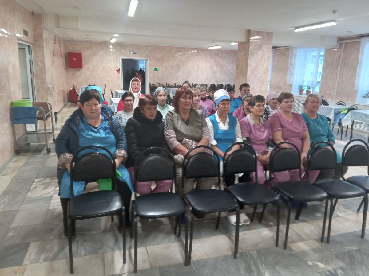 Действия при обнаружении посторонних лиц на территории и оставленных предметов