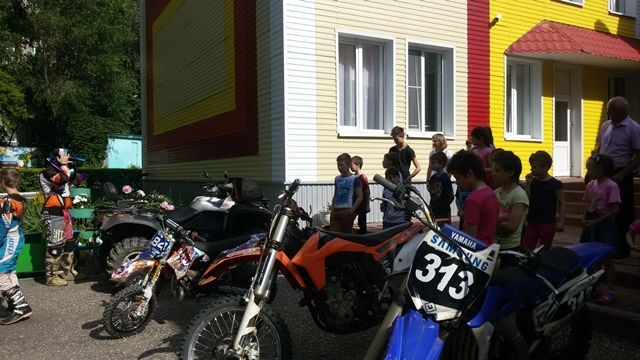 Мотоклуб «Мордовия» в гостях у приюта