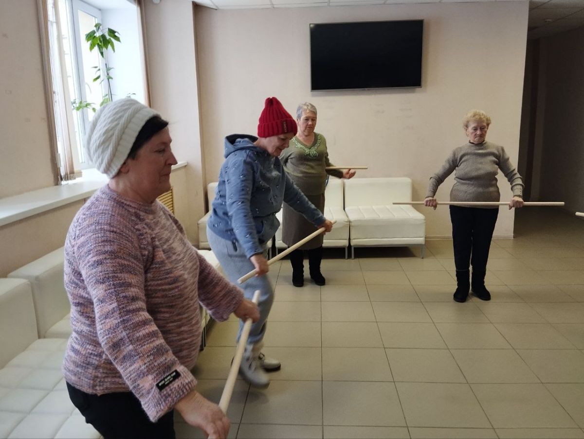 О занятиях с гражданами пожилого возраста