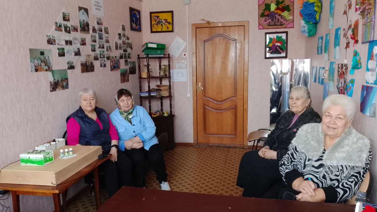 В нашем отделении дневного пребывания для граждан пожилого возраста проходят сеансы ароматерапии &mdash; спокойные, тёплые встречи, где мы учимся расслабляться, восстанавливать силы и просто чувствовать себя лучше