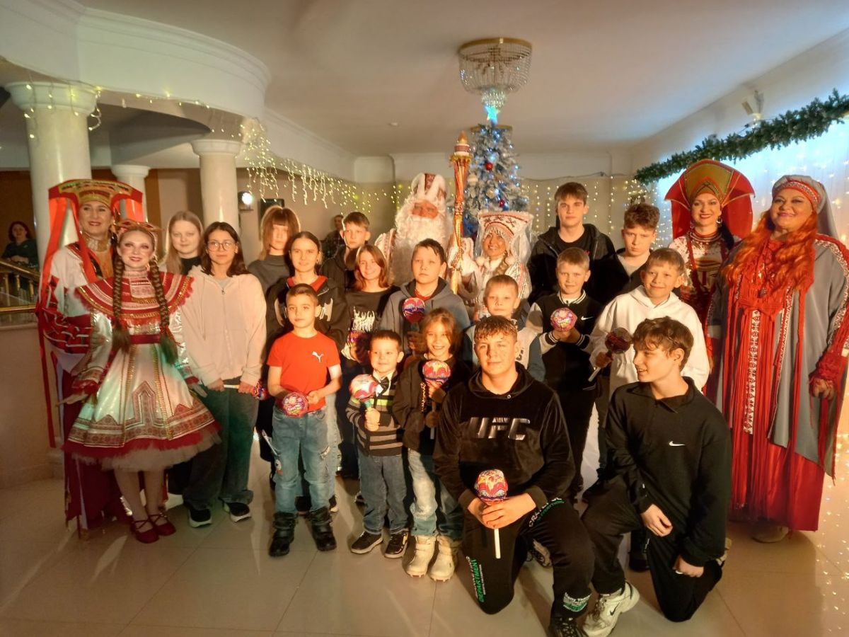 Новогоднее чудо с благотворительным фондом "Северная корона"